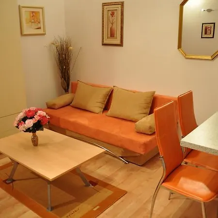 Apartament Major *