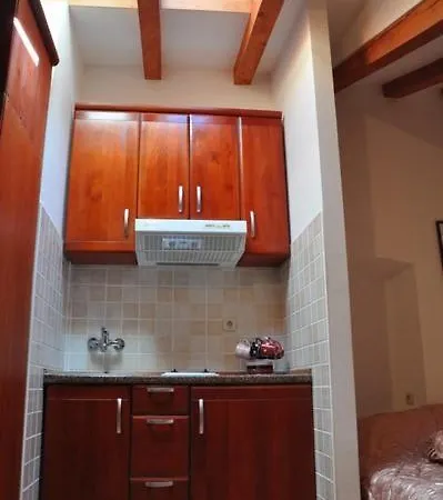 Major Apartment